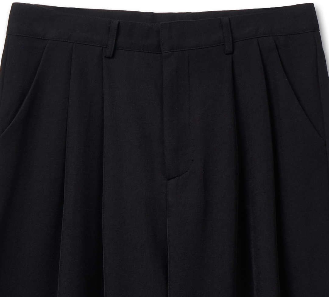 Pin tucks Wide Slacks - black